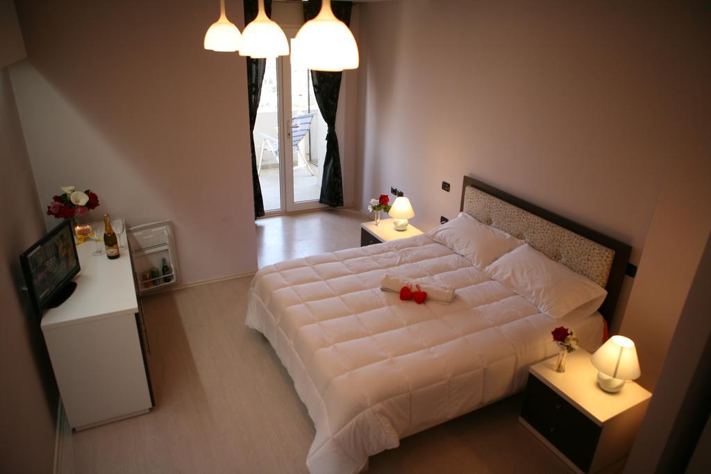 Hotel Albion Durrës Exteriér fotografie